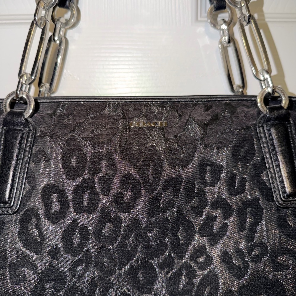 Coach Madison Chenille Ocelot Tote bag. 
 Black Leopard Print - Picture 10 of 12